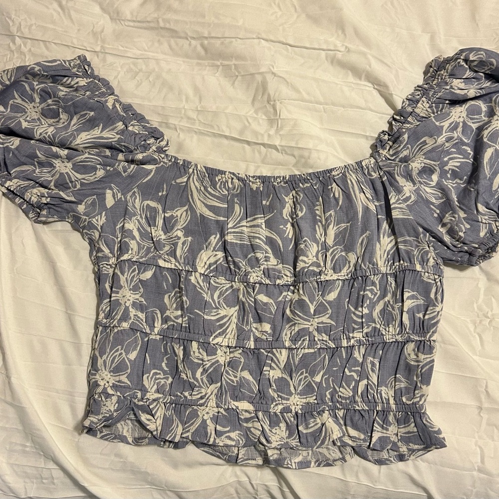 Promesa Off the shoulder blouse